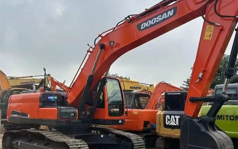 22T Gebruikte Doosan DX225LC9C Graafmachine