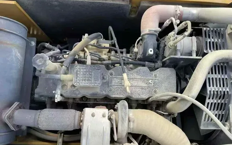 Escavadora usada com transmissão hidráulica modelo 270DK