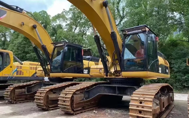 40-тонный экскаватор CAT 340DL