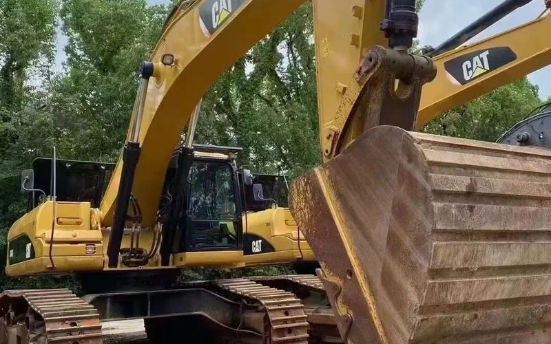 40-тонный экскаватор CAT 340DL