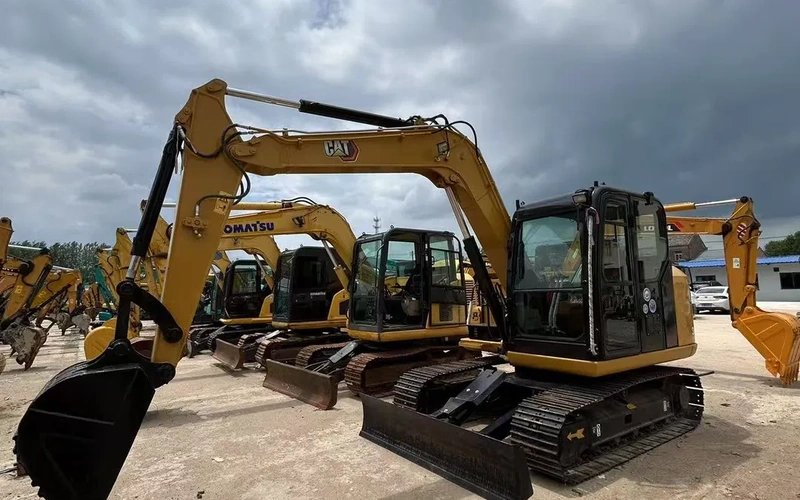Máquina excavadora usada CAT 307E