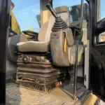 حفارة مجنزرة مستعملة من طراز كات 320d2 20 طن بانر 5