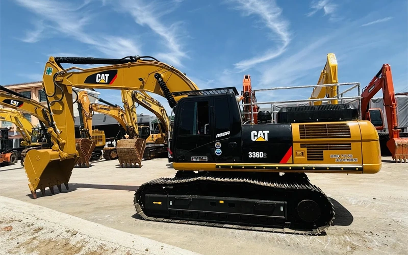 Escavatore cingolato idraulico Cat 336D2 usato