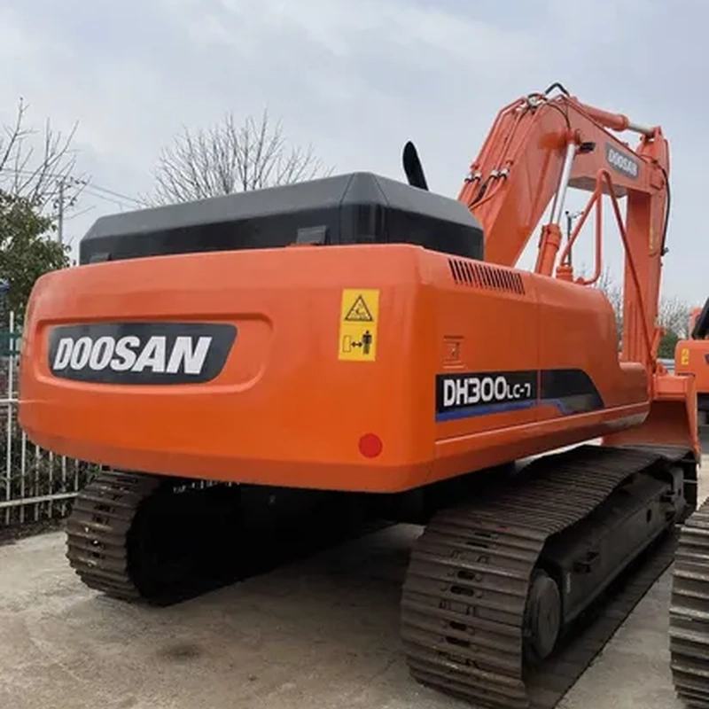 doosan dh300lc 30ton used crawler excavator banner 1 doosan dh300lc 30ton used crawler excavator banner 1