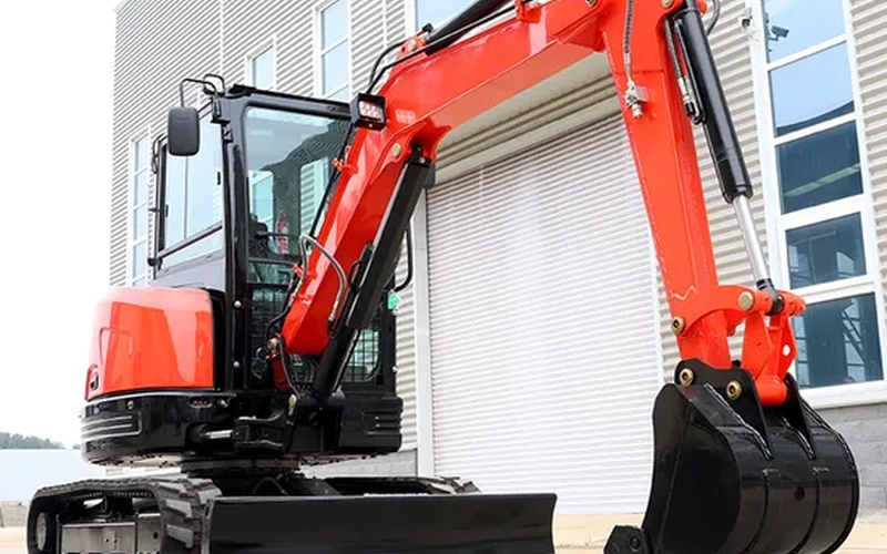 Mini-pelle 3,5 tonnes avec moteur japonais