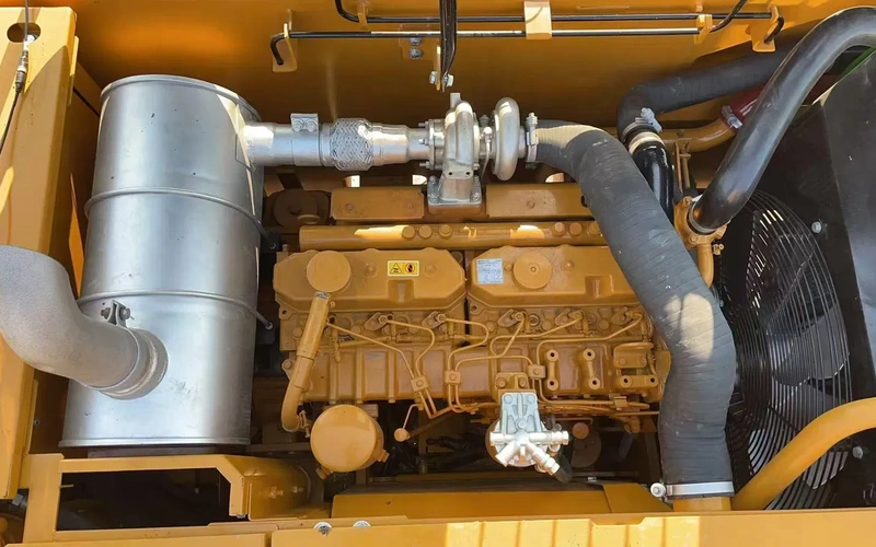 Pelle hydraulique sur chenilles Caterpillar 320D 325 336D d'occasion