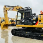 gebrauchter Raupenbagger 320d hydraulisch banner 2