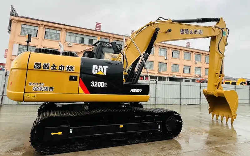 Gebrauchter Caterpillar 320D Hydraulik-Raupenbagger
