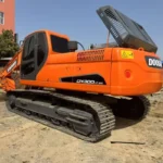 brugt doosan dx300lc gravemaskine på larvebånd banner 3