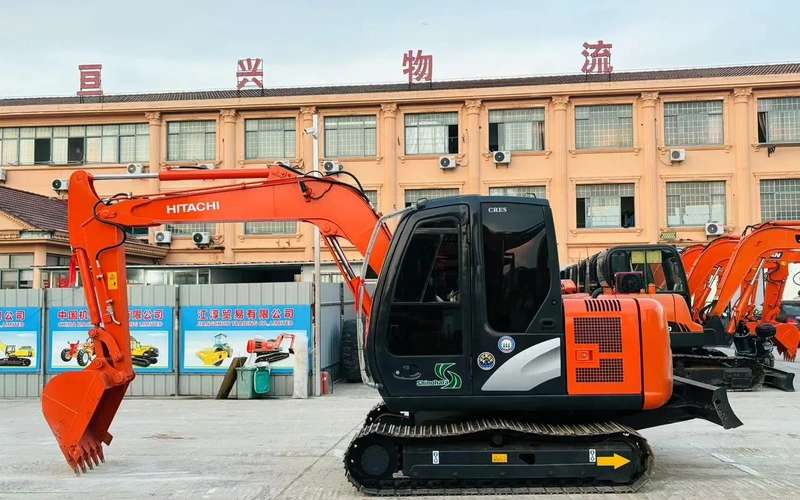 حفارة هيتاشي ZX70 الهيدروليكية المستعملة