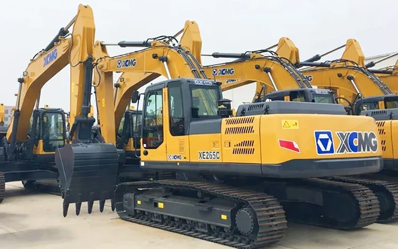 الحفارات الهيدروليكية الزاحفة المستعملة