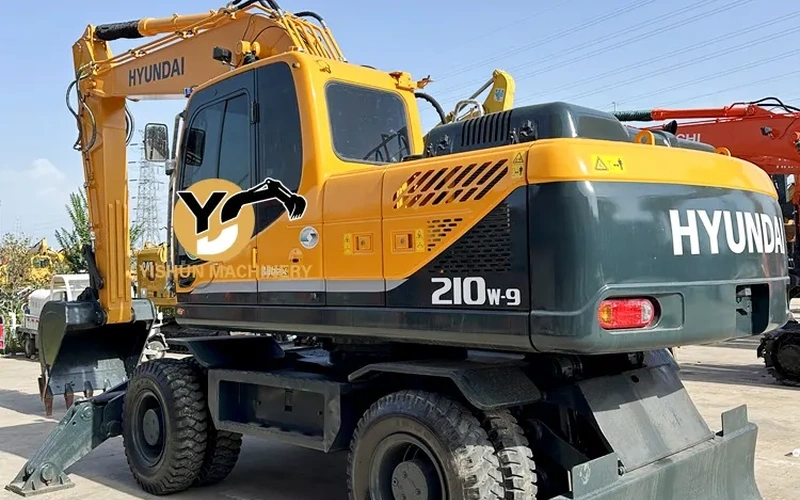 Used Hyundai R210 Hydraulic Wheel Excavator