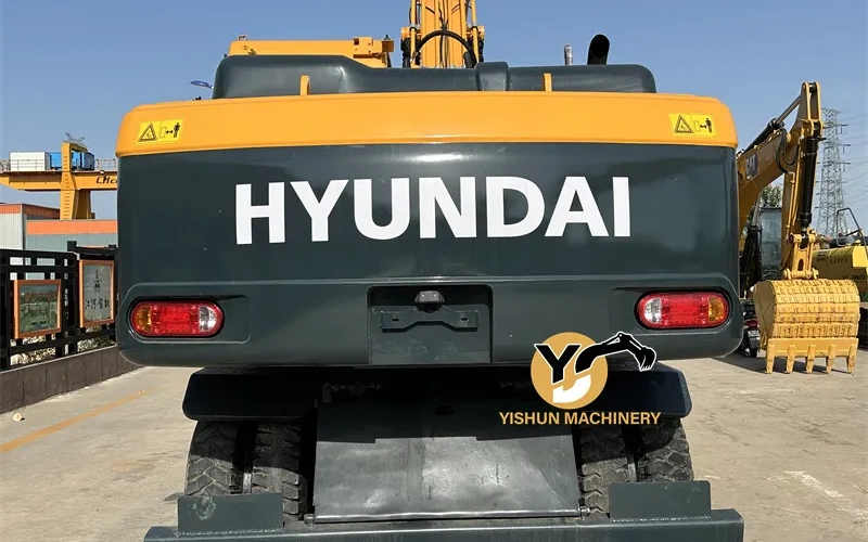 Used Hyundai R210 Hydraulic Wheel Excavator