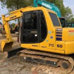 begagnad komatsu pc60 7 grävmaskin i gott skick banner 5 1