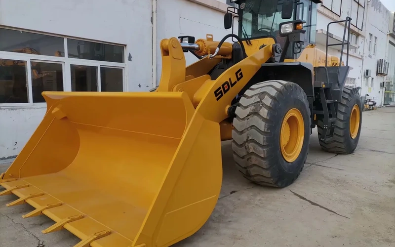 Chargeuses sur pneus SDLG 936L 956 LG956F d'occasion